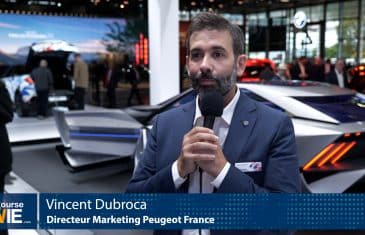 Mondial de l'Auto 2024 avec Vincent Dubroca Directeur Marketing Peugeot France (Tous droits réservés 2024 www.labourseetlavie.com)